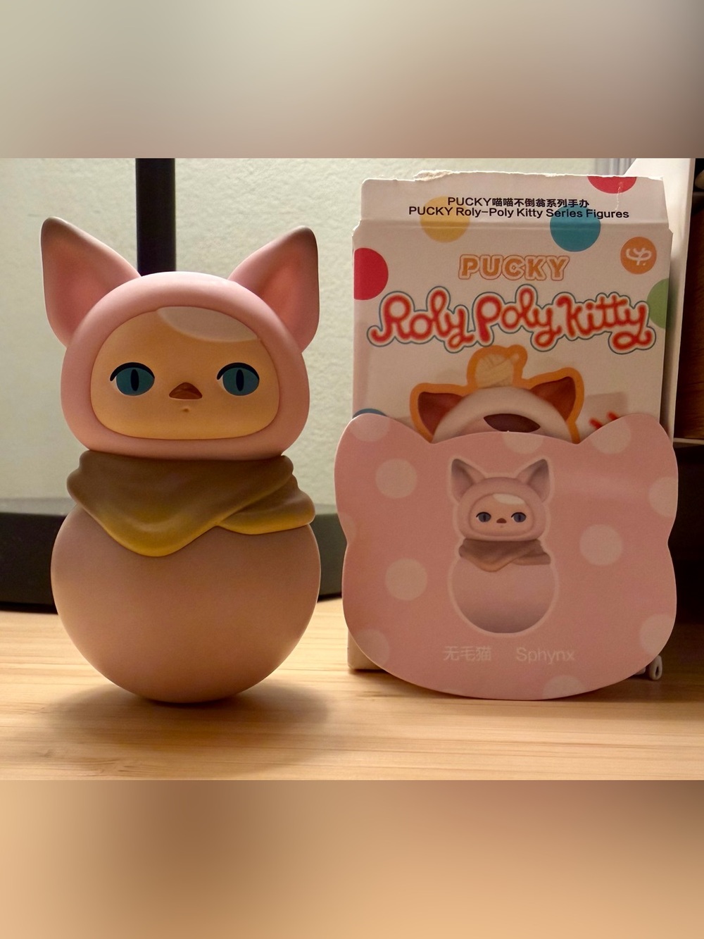 PopMart Pucky Roly-Poly Kitty Figure - Sphynx - Picture 3 of 3